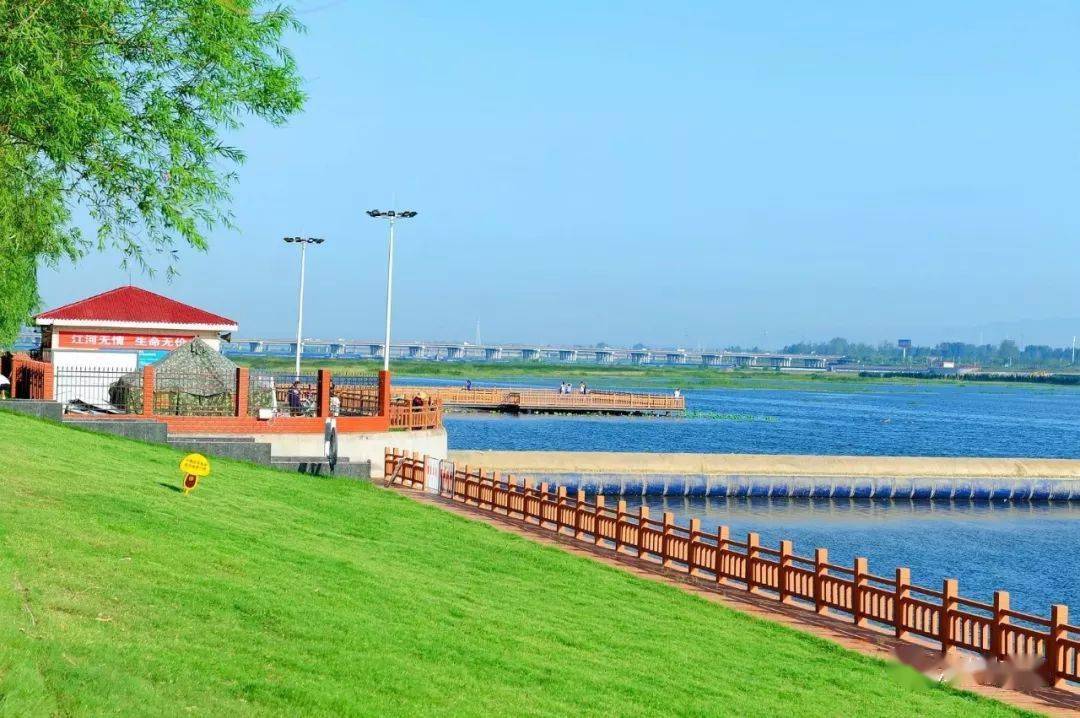 汝河国家湿地公园不仅为汝州市民提供了一个好去处,也对汝河的保护起