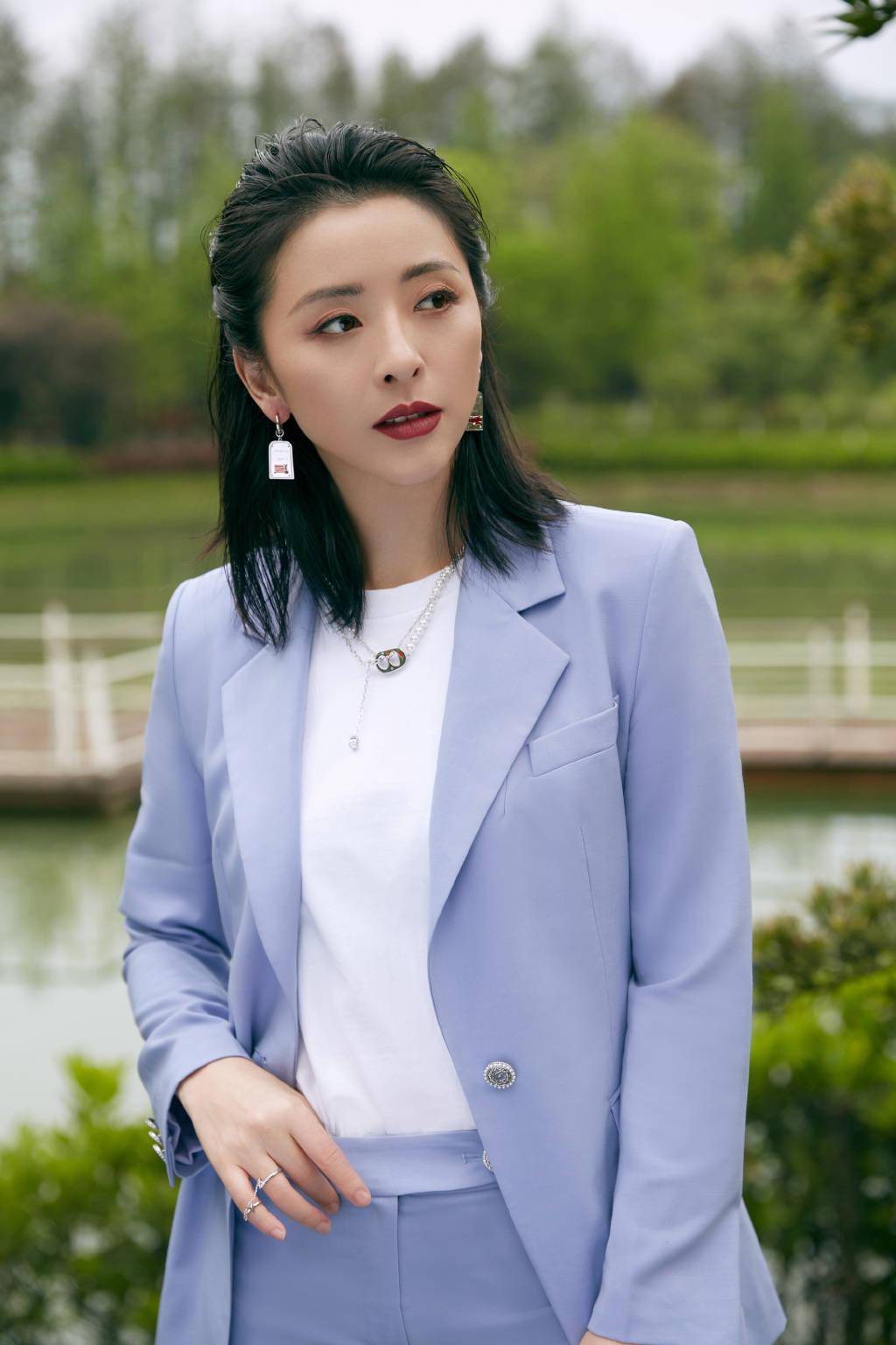 黄小蕾自曝曾被妈妈逼着转行因演傻姑成名被称为疯傻专业户