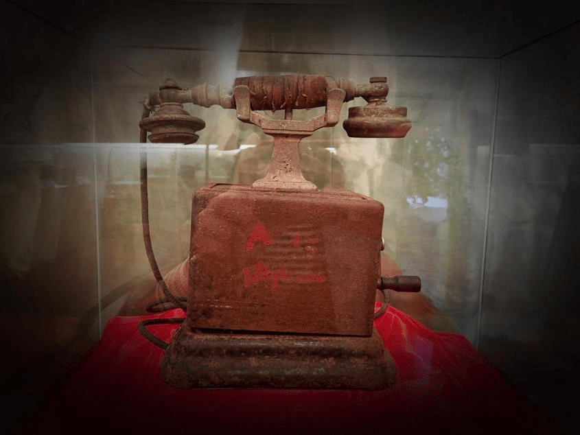 古代电话机的故事(古代的电话是什么样的)