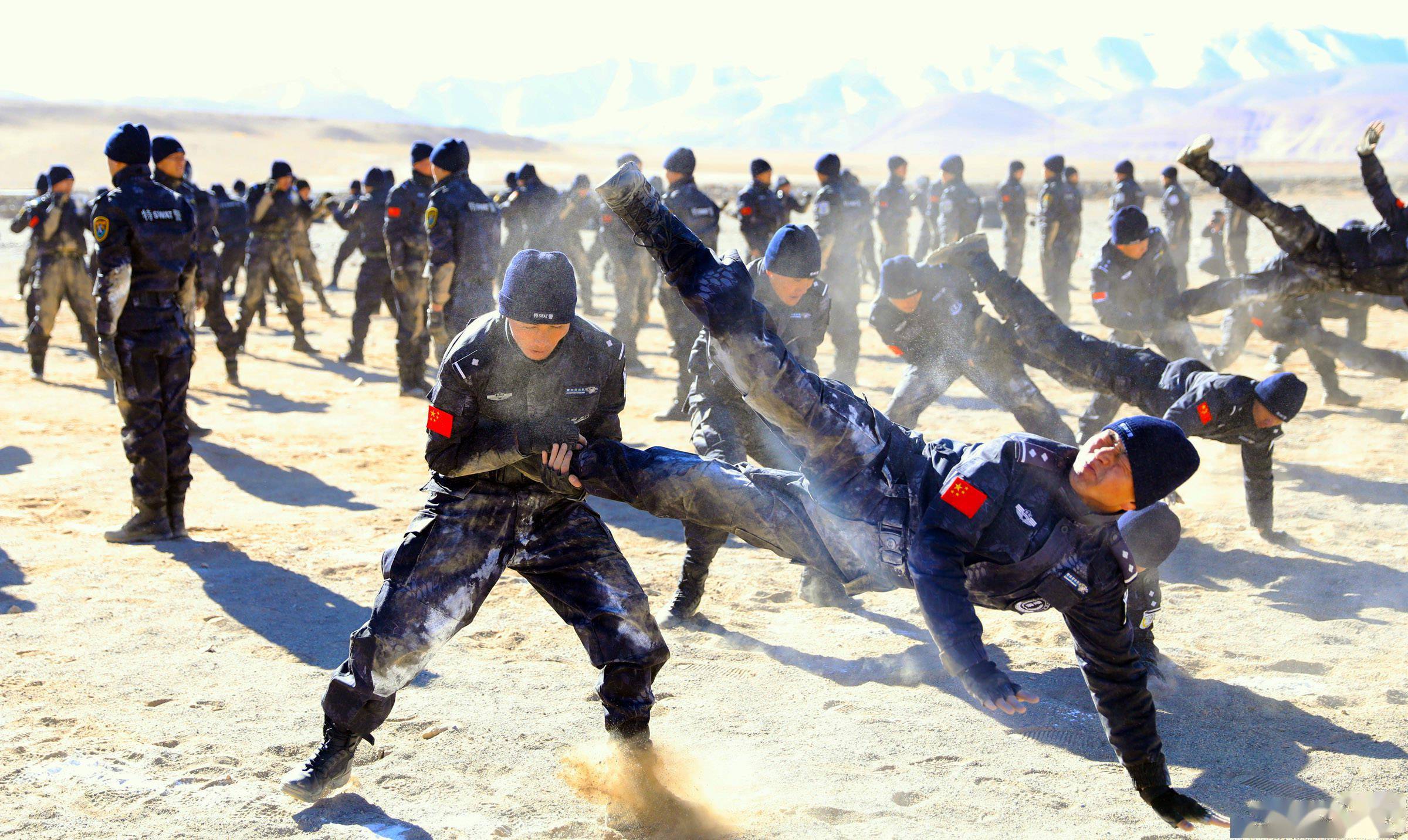 全國公安實戰大練兵實景曝光畫面堪比大片