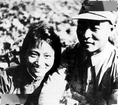 之前的四年里包括我的丈夫""为了革命,我贡献了一切刘志兰强忍悲痛,写