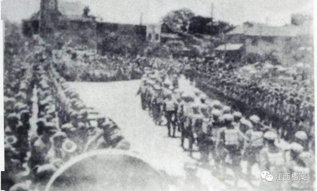 1949年5月22日,第二野战军解放江西省会南昌.