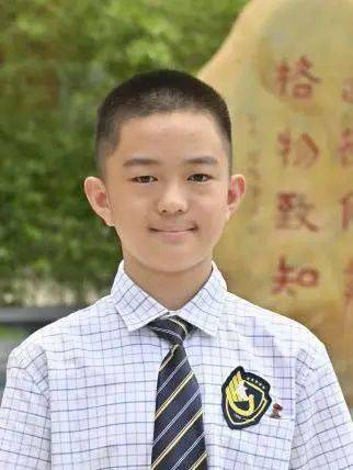 初一3温梓君初一1李政昊02 文明之星高三12韩捷高三10潘致铭高三7苏韵