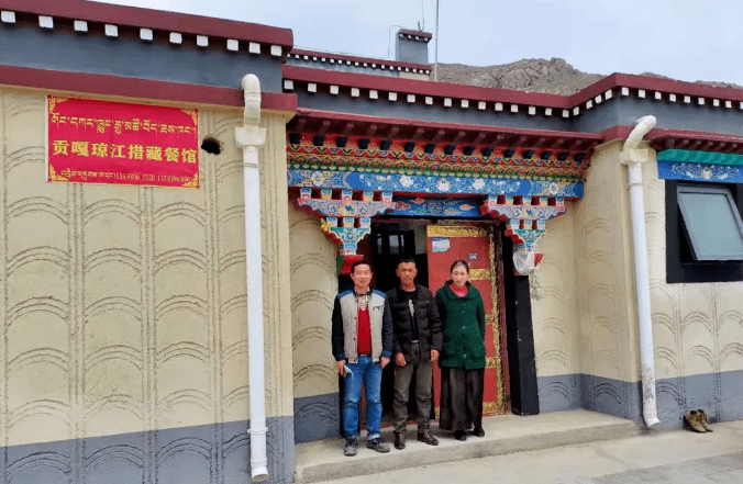 雅江两岸换新景清洁能源送至亲