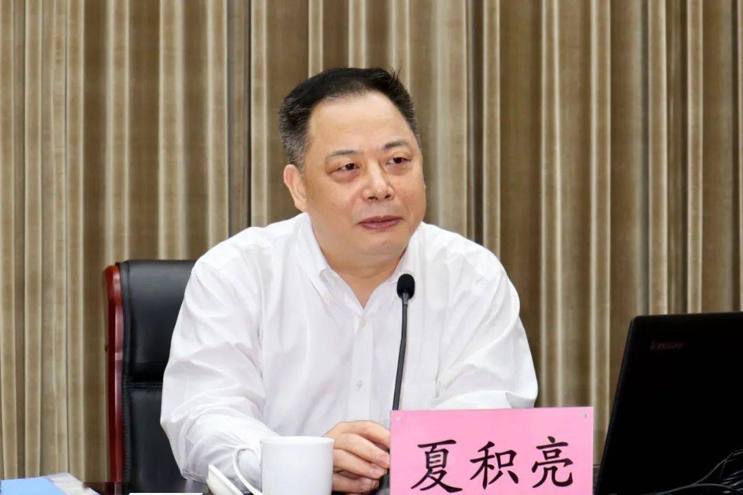 区委书记吴玉凤主持,区领导丁永刚,张霖