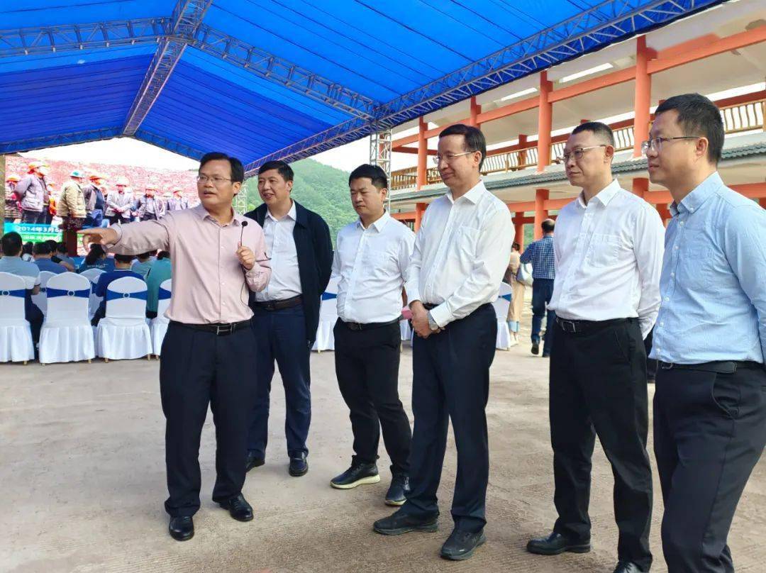 柳州市副市长,市级河长朱富庭赴鹿寨县参加古偿河水库下闸蓄水仪式