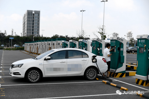 終於來了明天北京新能源小客車將搖號祈禱組完家庭能中吧