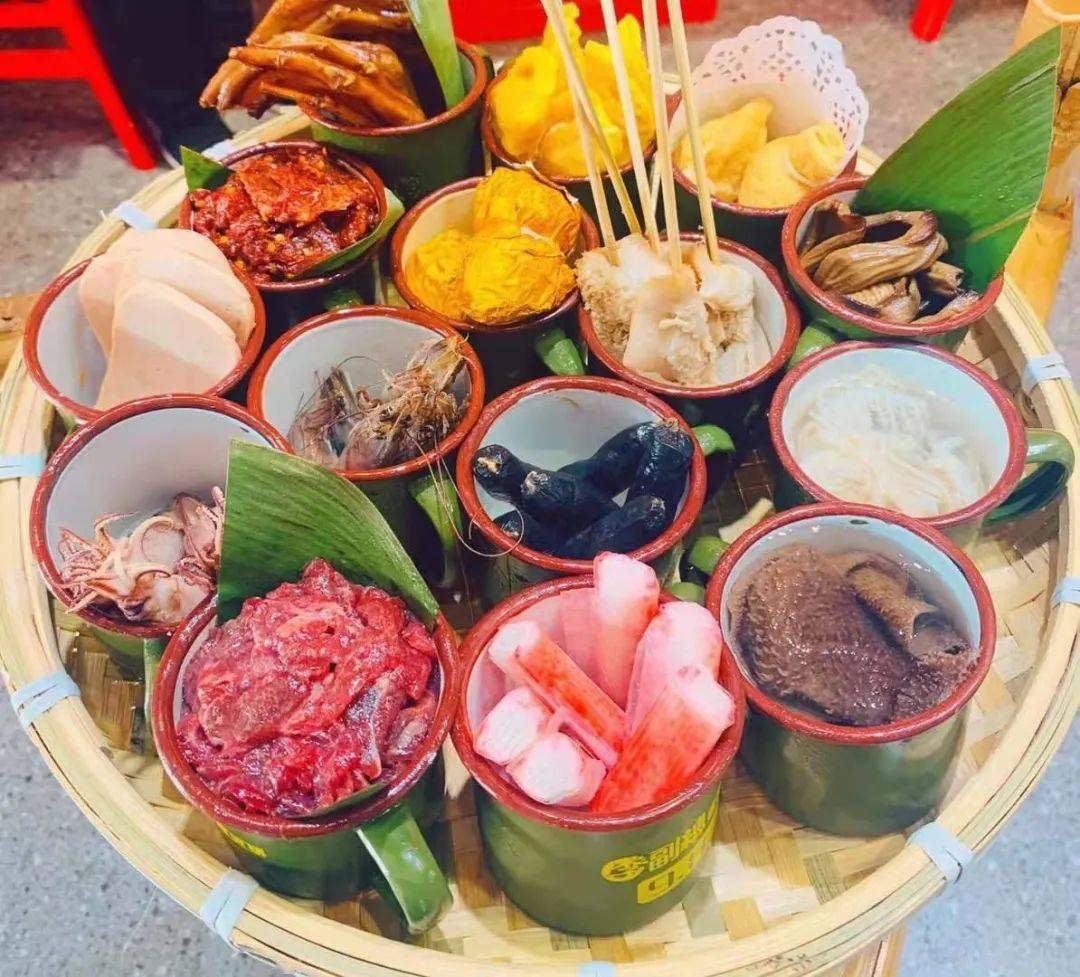 阜新独一家盅盅火锅浓郁国潮范儿298元霸王餐请你吃到爽