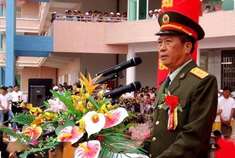 当代著名书法家._将军