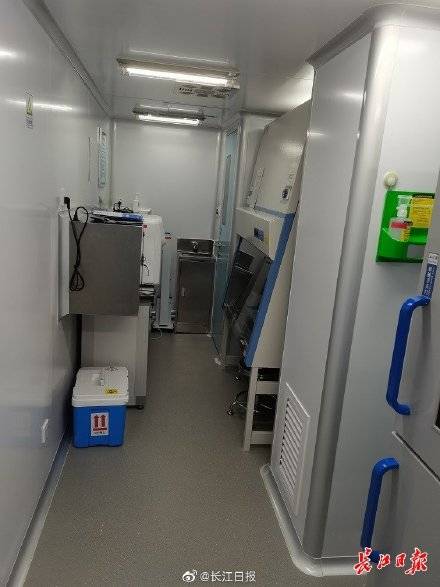 天河机场|湖北首台移动检测实验室将投入使用，核酸“随到随检” 可节约两小时