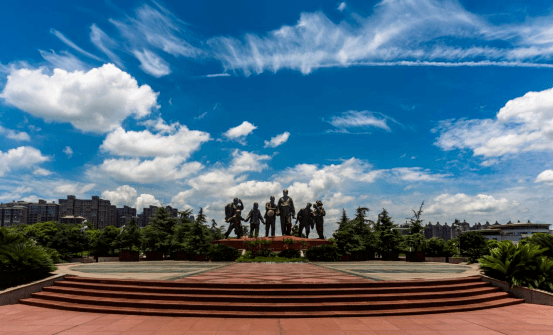 东方红广场