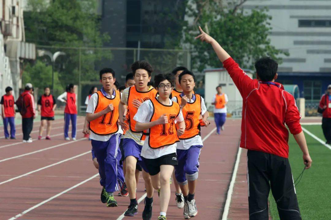 体育什么时候纳入高考_体育纳入高考的好处_学校把体育传统项目工作业绩纳入年终考核内容