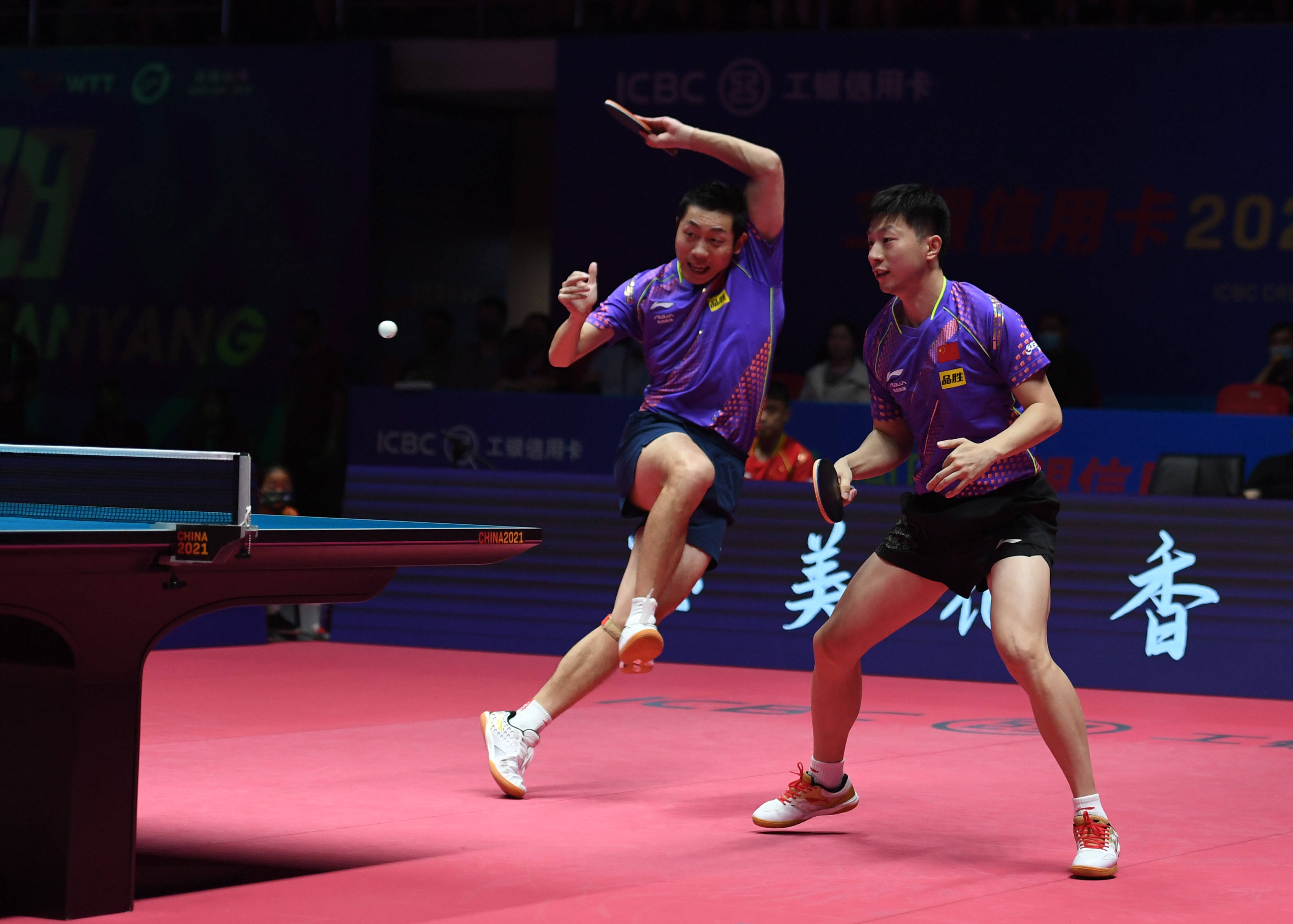 国乒奥运模拟赛:奥运选手双打"硬刚" 马龙/许昕男双加冕