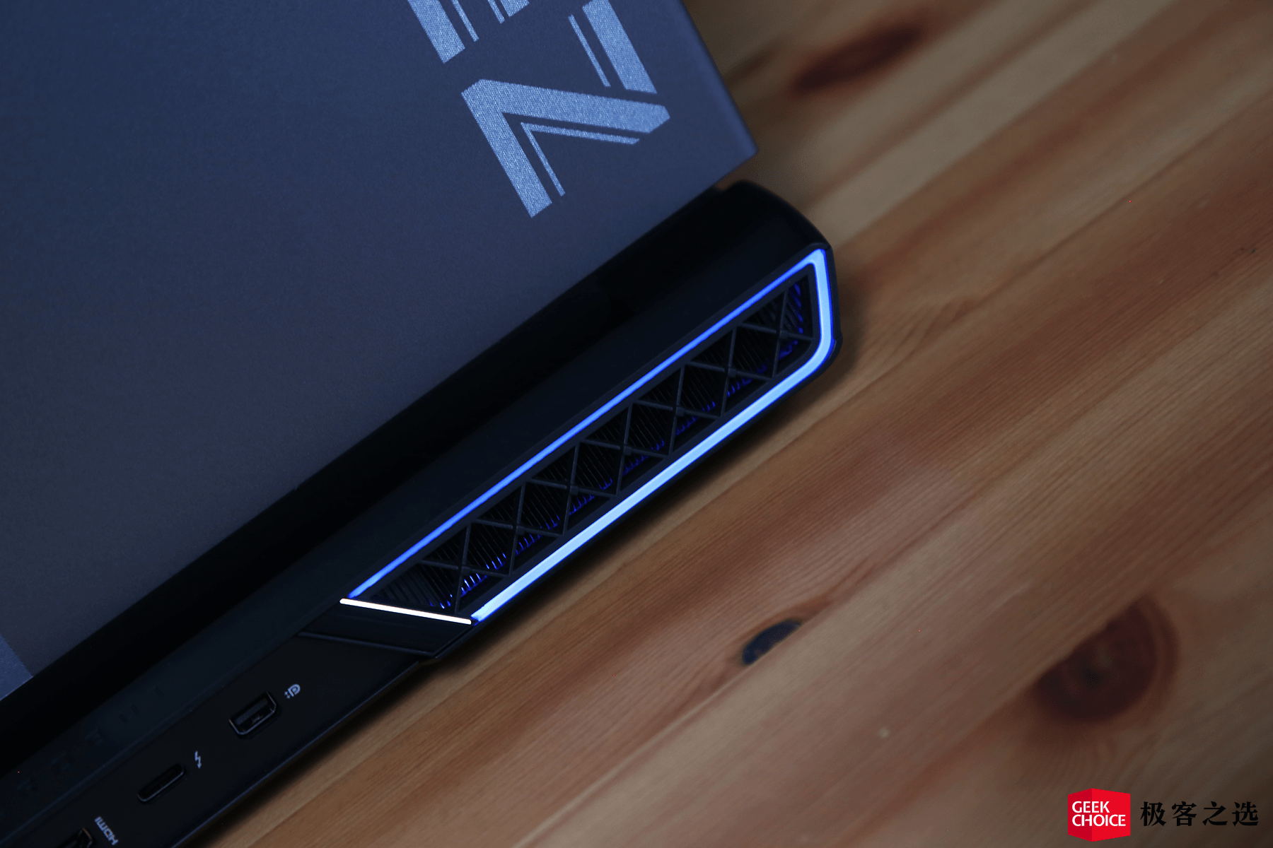 雷神zero评测第11代酷睿i7rtx3060可游戏也可办公的多面手