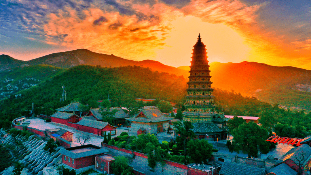 惊艳洪洞广胜寺飞虹塔晨光夕照绝美照片