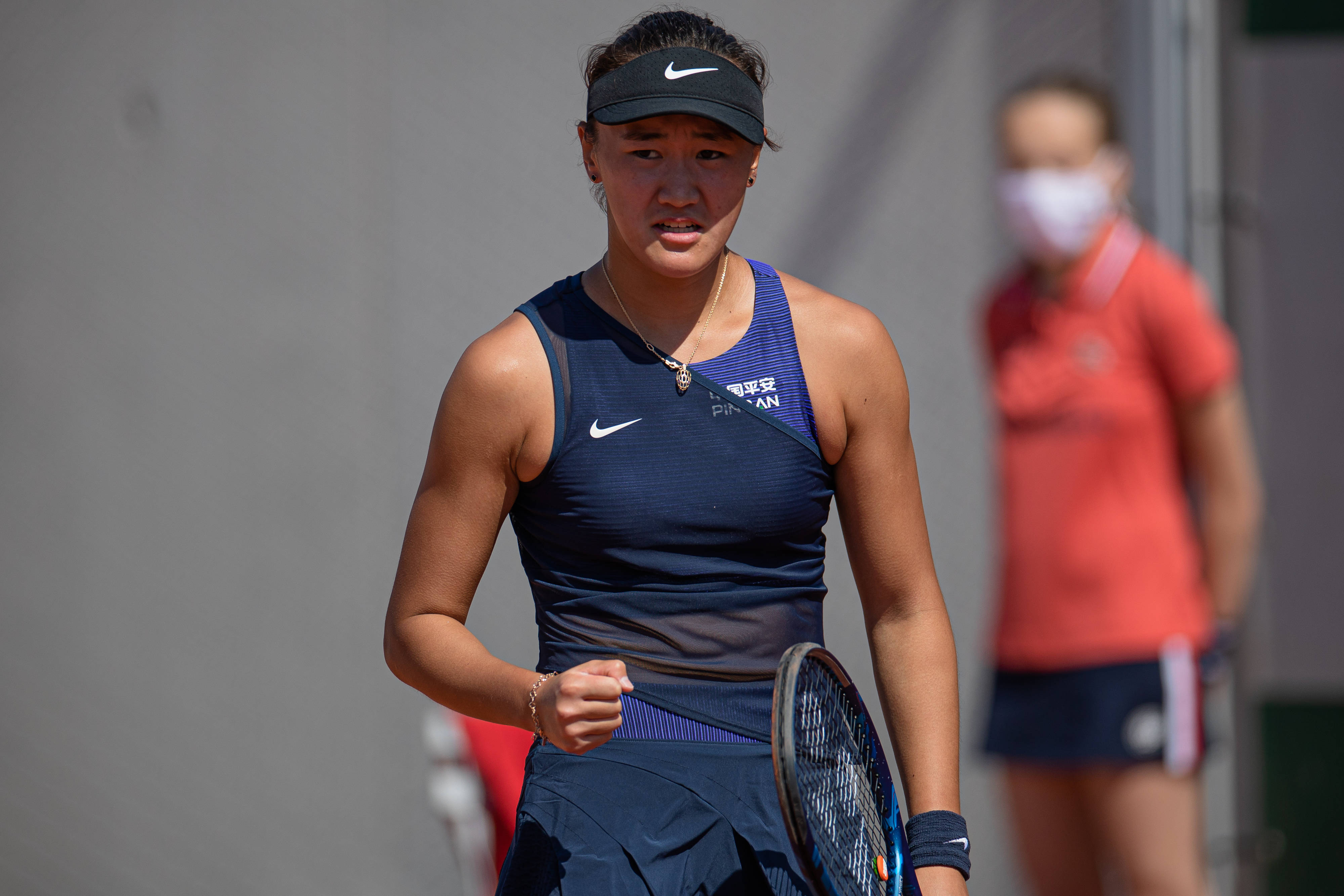 网球法网王曦雨止步女单首轮