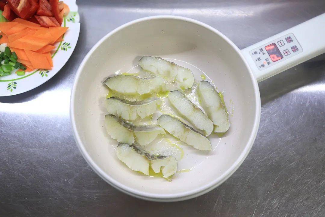 bcb0efe323b641e29f908214a7ffc82f.jpeg
