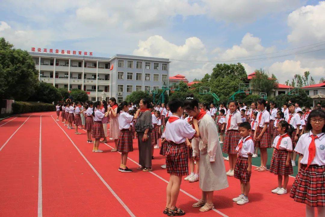 上栗县栗江小学图片