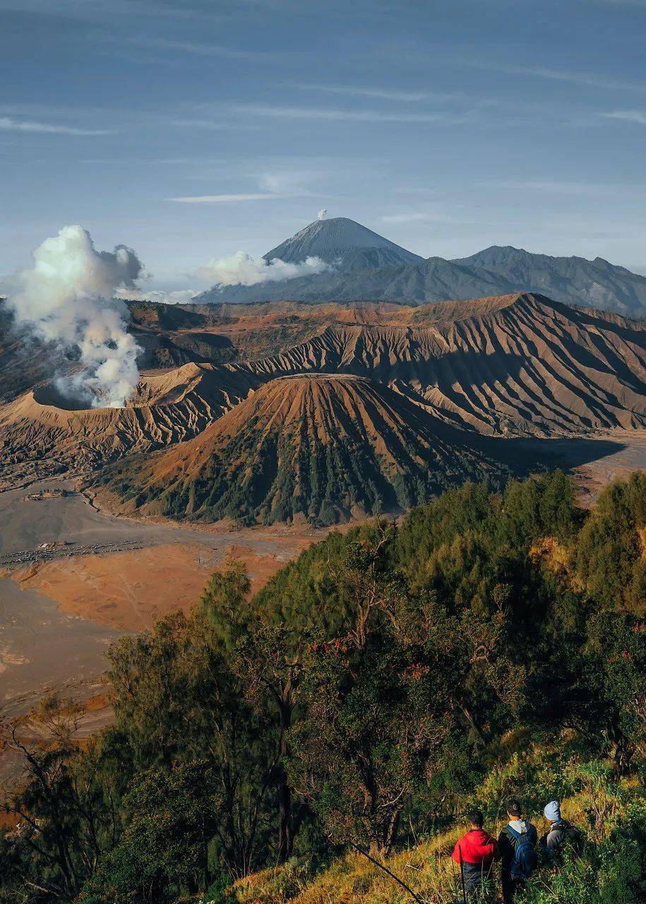 或 翻越群山 邂逅火山环绕的印尼小城玛琅