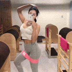 d罩杯,圆翘臀,小蛮腰!新晋"宅男最爱女神",之前竟然是个"小胖子"!