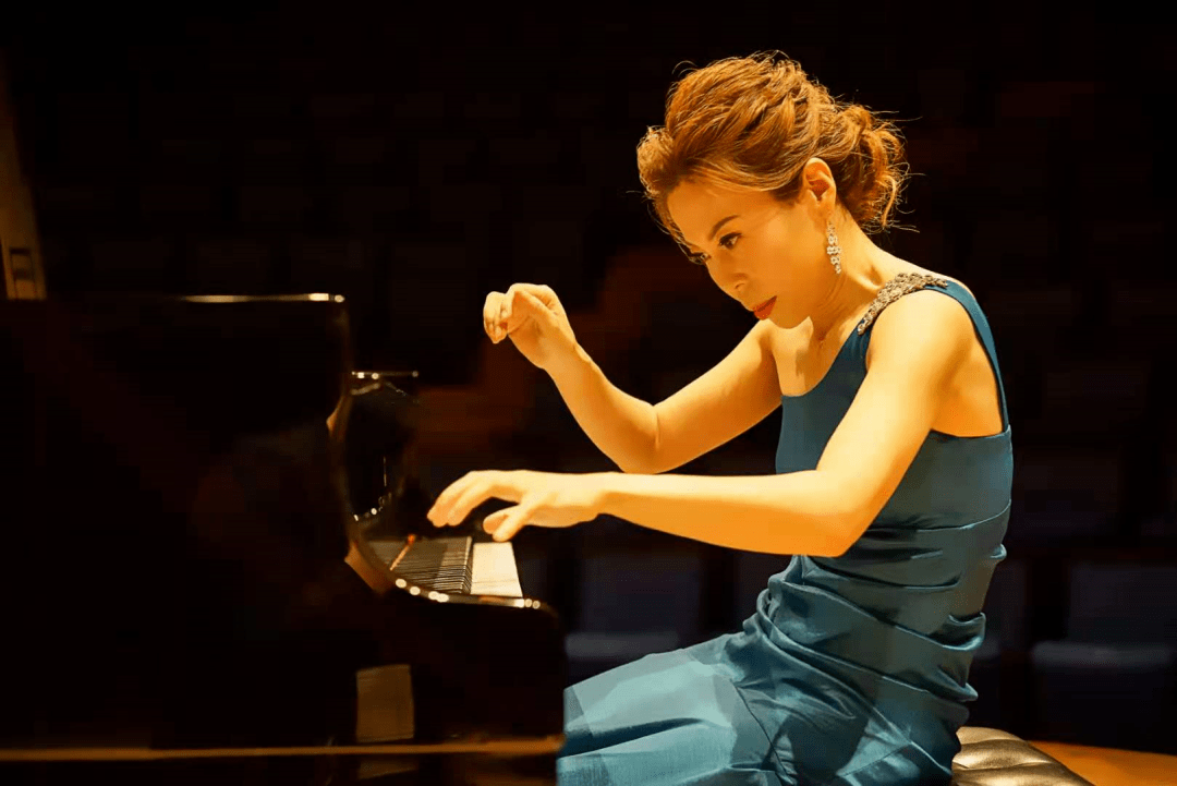 跟着周婕听古典直播预告张玎苑我对中西音乐的思考