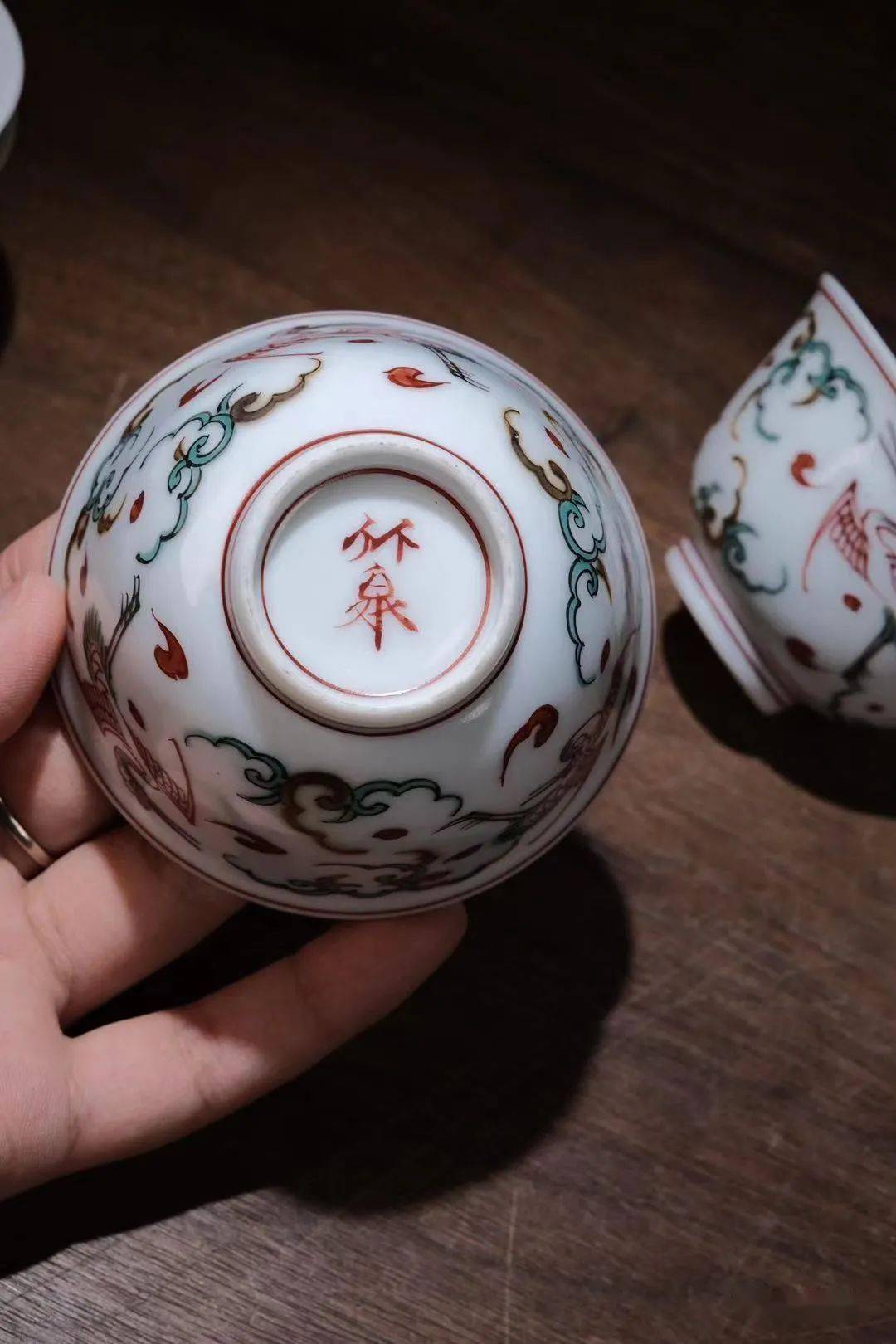 鉴赏四代竹泉赤绘杯五个一套