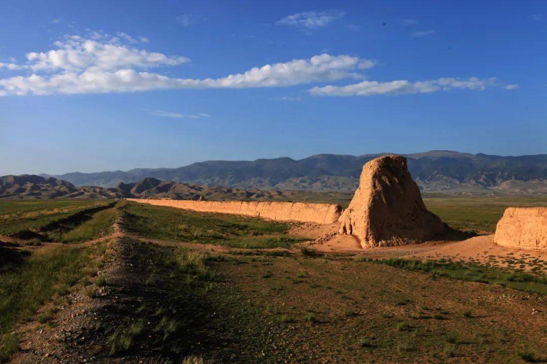 山丹县有多少人口_山丹 异地搬迁让群众安住稳享 好日子(2)