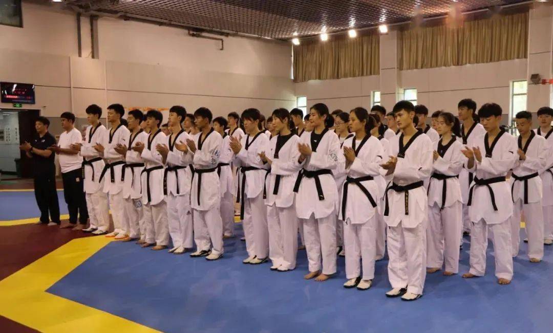 跆拳道的排行_24个级别超300场比赛2021中国大学生跆拳道锦标赛精彩落幕