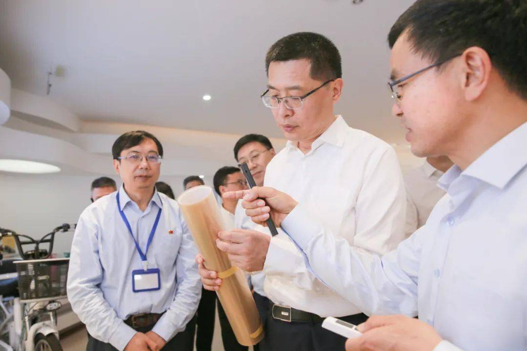 【今日关注】卢山副省长来巨化调研指导工作