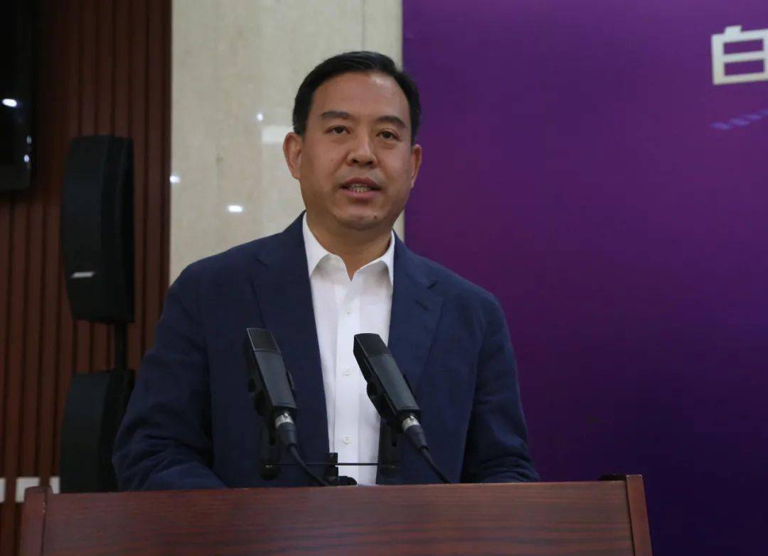 白城市人民政府与北京中健锦绣大地企业管理集团签署战略合作框架协议