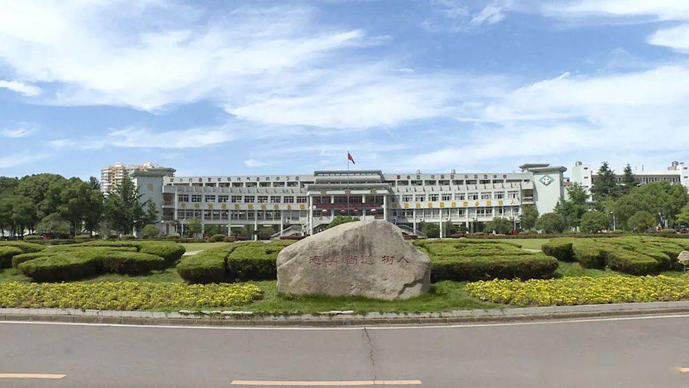 考生869人蔡甸区汉阳一中设32个普通考场蔡甸区今年高考分设2个考点6