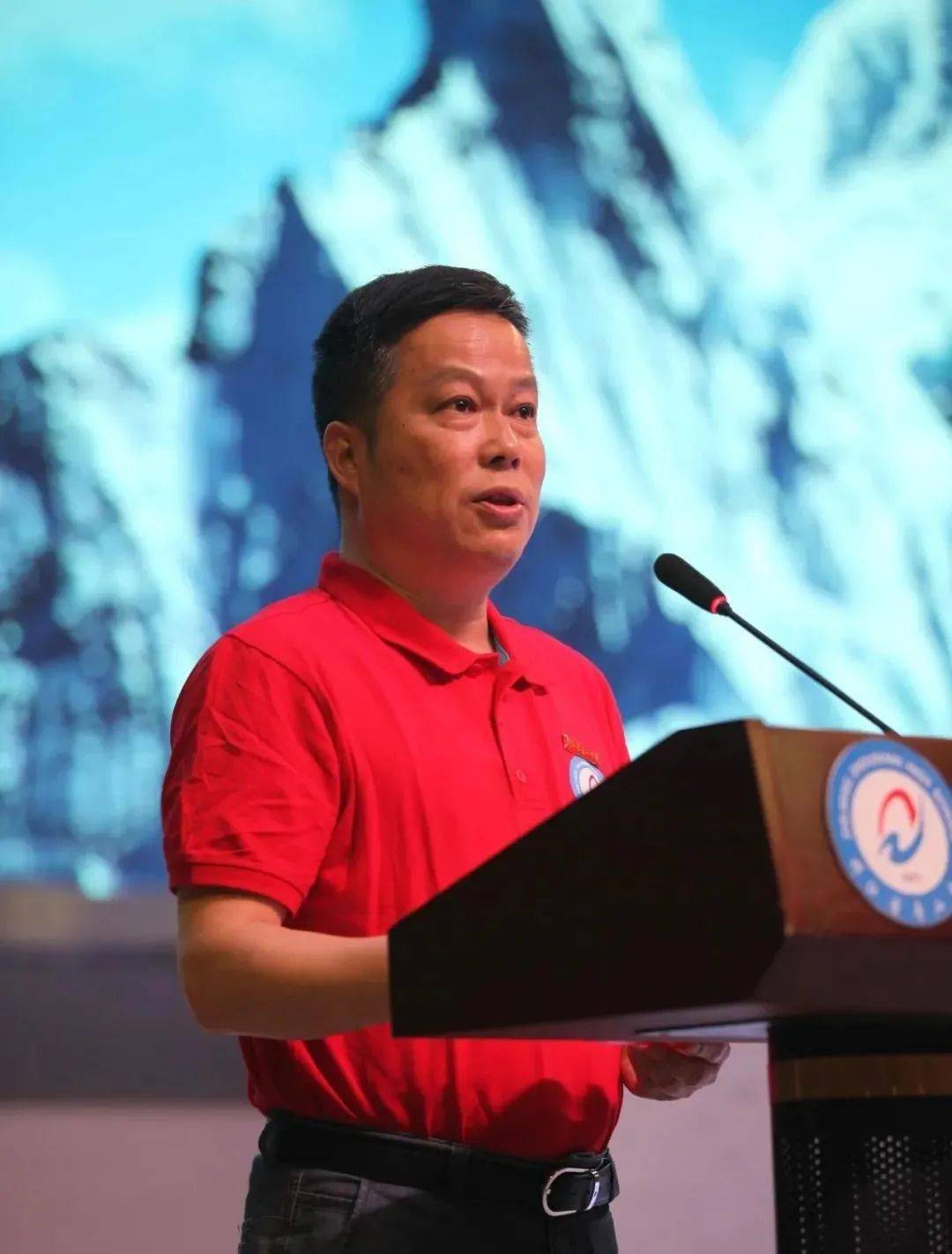 高考生满载祝福从容应考12位高三校长的殷切寄语哪句话戳中了你