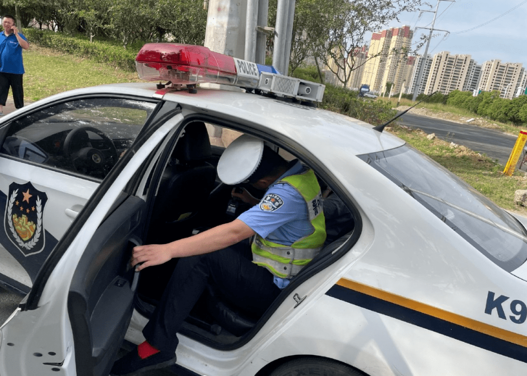 刚刚高考语文作文命题出炉阜阳高考考场照片刷屏