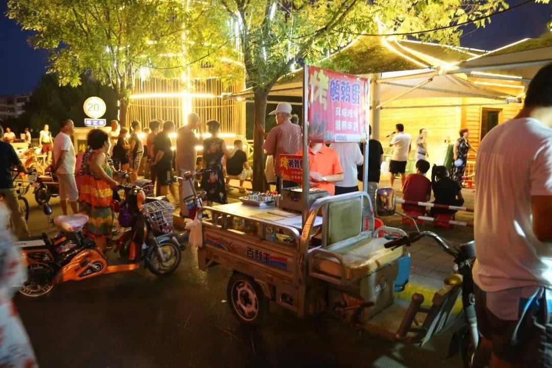 我们聊过很多次"天津的夜市文化",很多粉丝反映说:"这些地方拆了太
