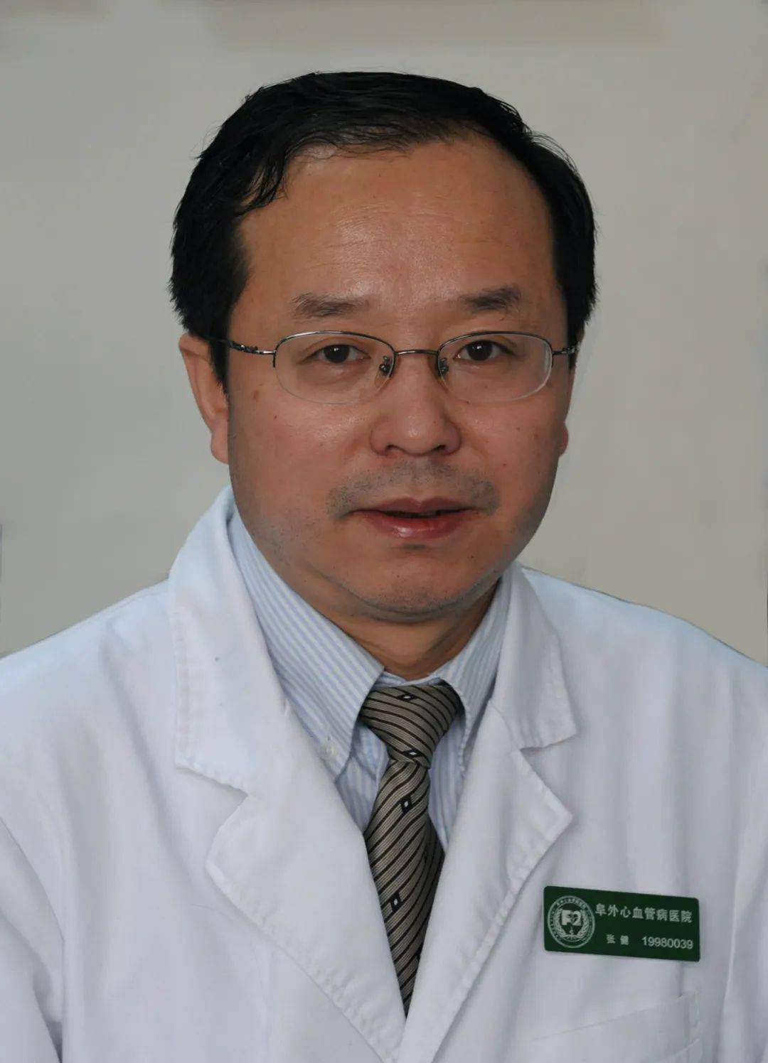 科技前沿的金昌人张健心血管疾病治疗事业的推动者