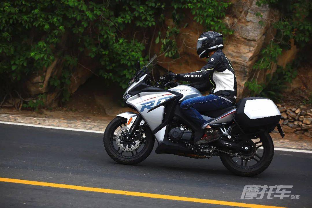 车评体验赛科龙rg3全民adv时代运动旅行车型能否突围