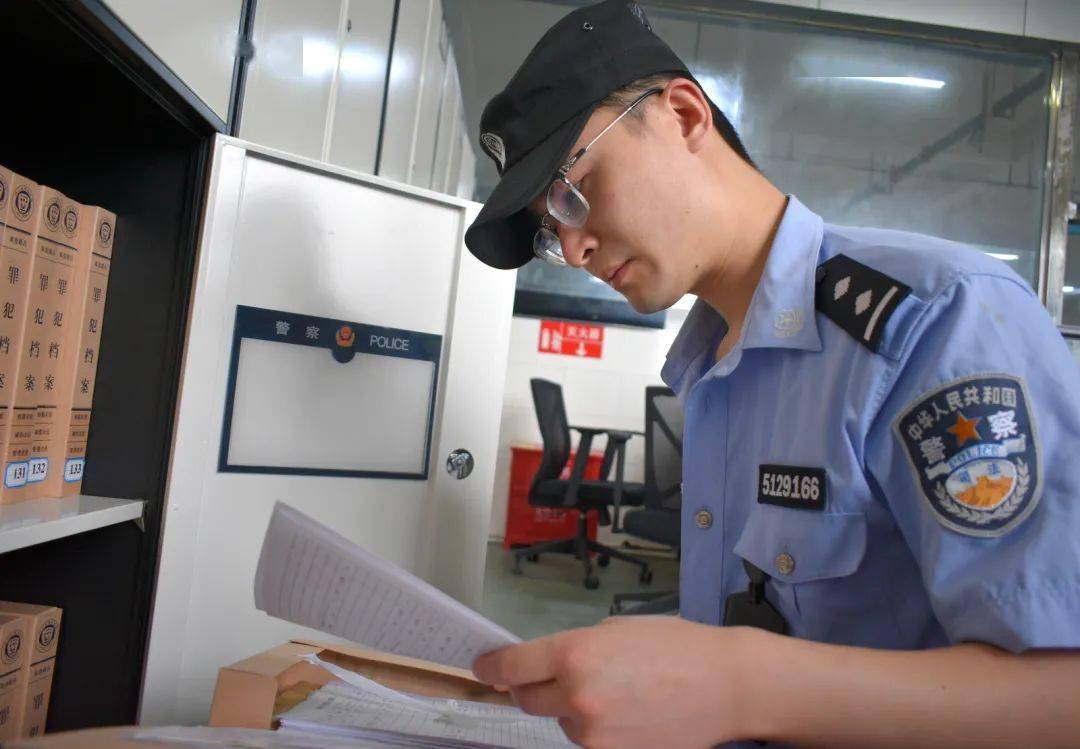 模范先锋 | 曾川:"后浪"不避难 ,乘风亦破浪