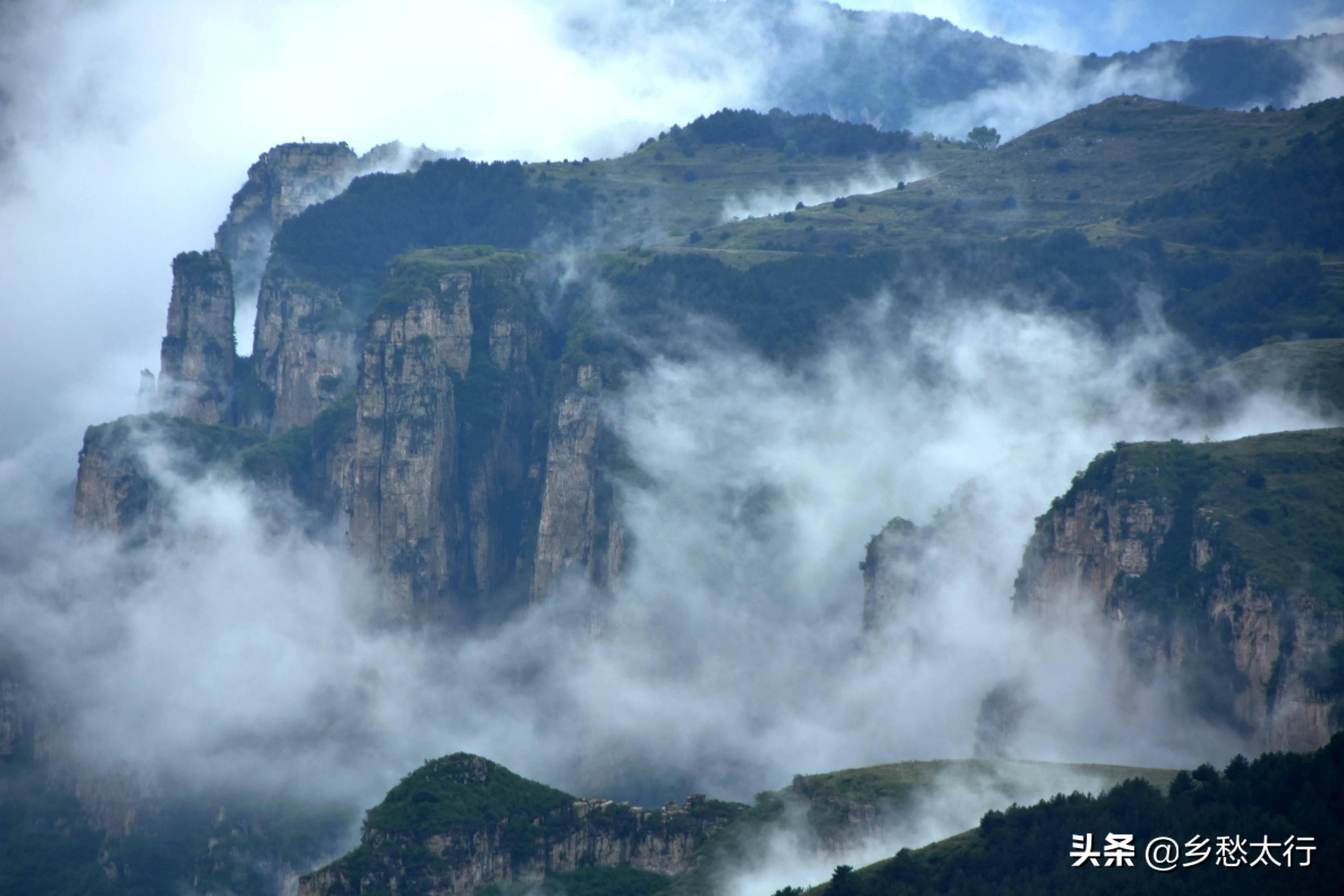 云雾缭绕花壶线