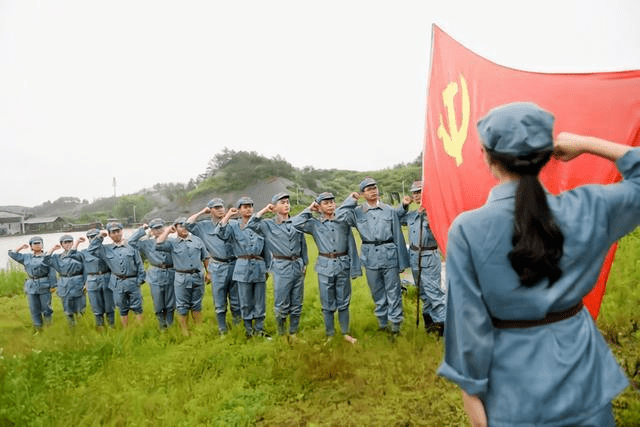 是革命—受尽酷刑仍保持气节的覃超容【建党百年"她故事"3】刘胡兰