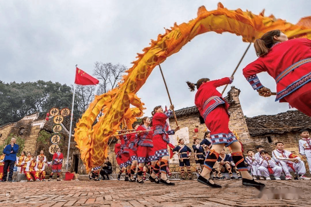 体育强国梦瑶族传统体育