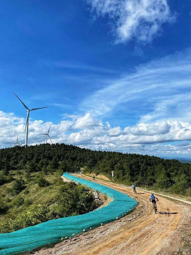 大美曲靖麒麟云