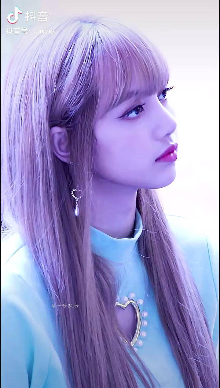 高清| 又是被lisa笑容治愈的一天~ lisa壁纸寂寞沙洲冷q音宝藏