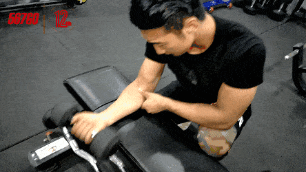 c5ae3b44a14b40519f5137276a9e540d.gif
