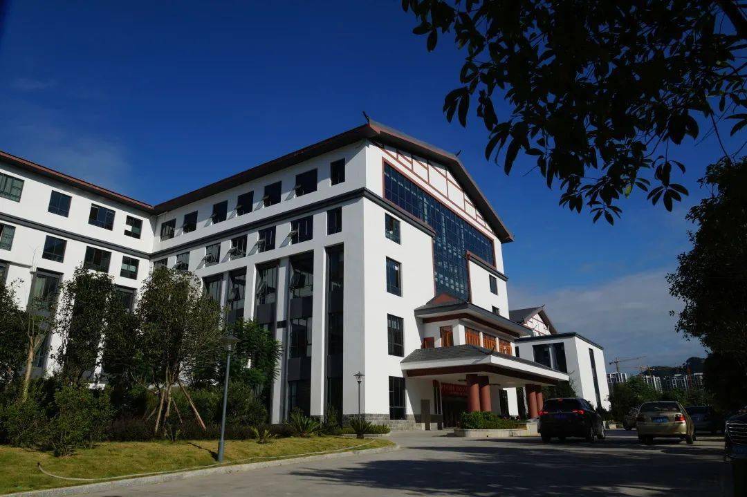 通知公告柳州市老年大学公开招聘储备教师公告