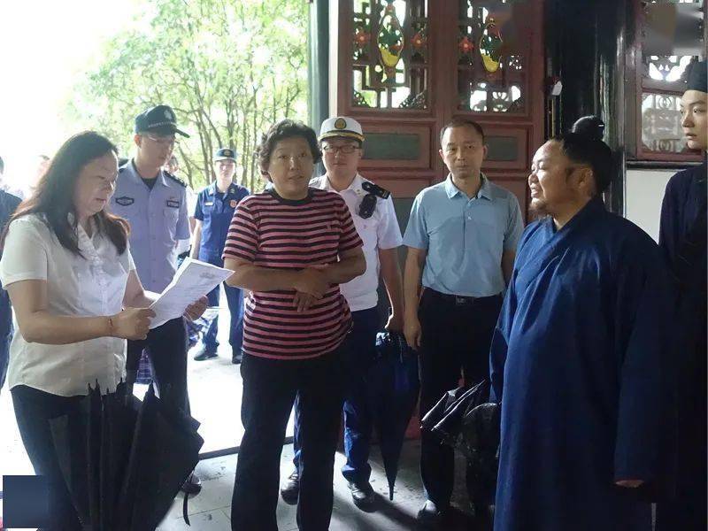 徐晖副区长带队开展消防和燃气安全督导检查工作