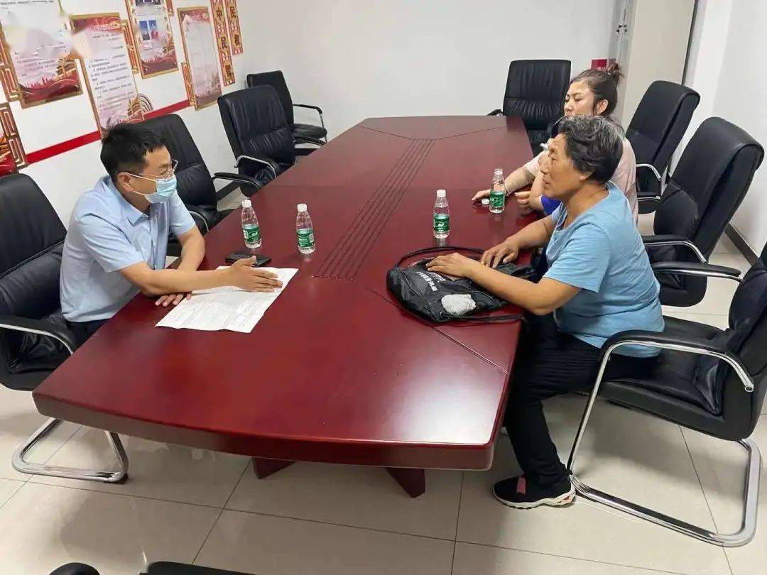 村居法律顾问全覆盖 面对面普法释法显成效_调解