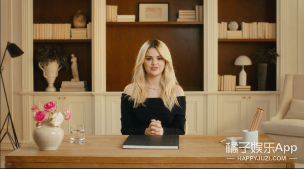 美国甜心变成熟女人赛琳娜回顾经典造型展现真正穿衣自由风范