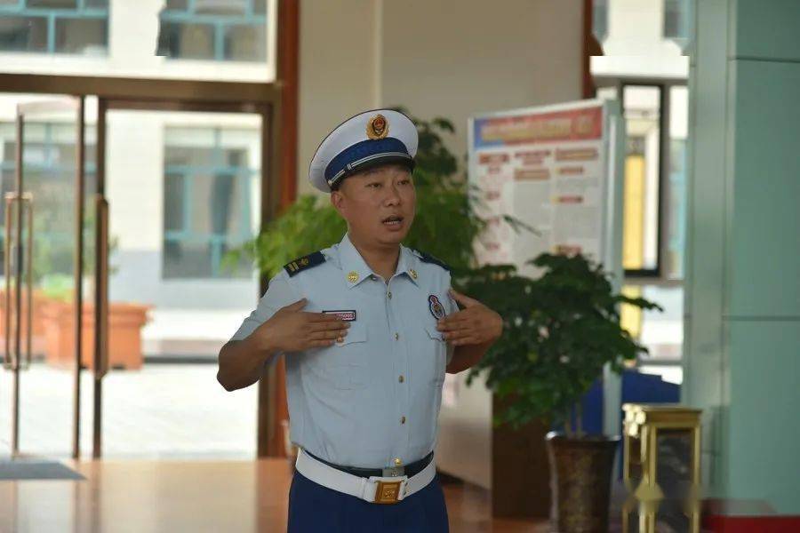 平凉市消防救援支队瞿飞同志荣获甘肃省青年文明号指导委员会表彰