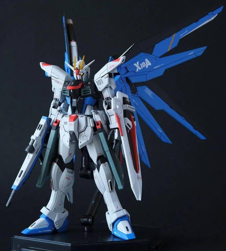 [小t高达秀]hgce zgmf-x10a 自由高达_地球联合军