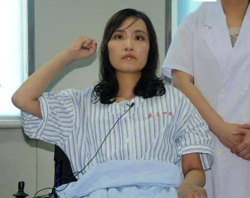 百年初心历久弥坚88张丽莉高尚师德感动中国